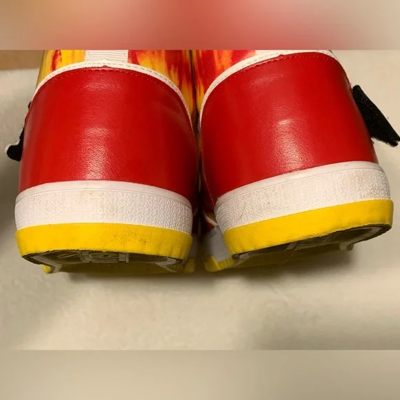 Hulk Hogan HULKAMANIA Red & Yellow WWE Size 13 Shoes - Picture 15 of 16